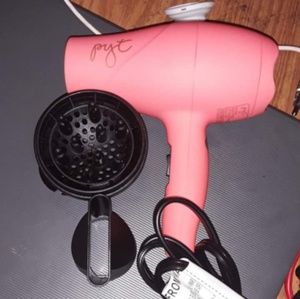 Pyt mini hairdryer